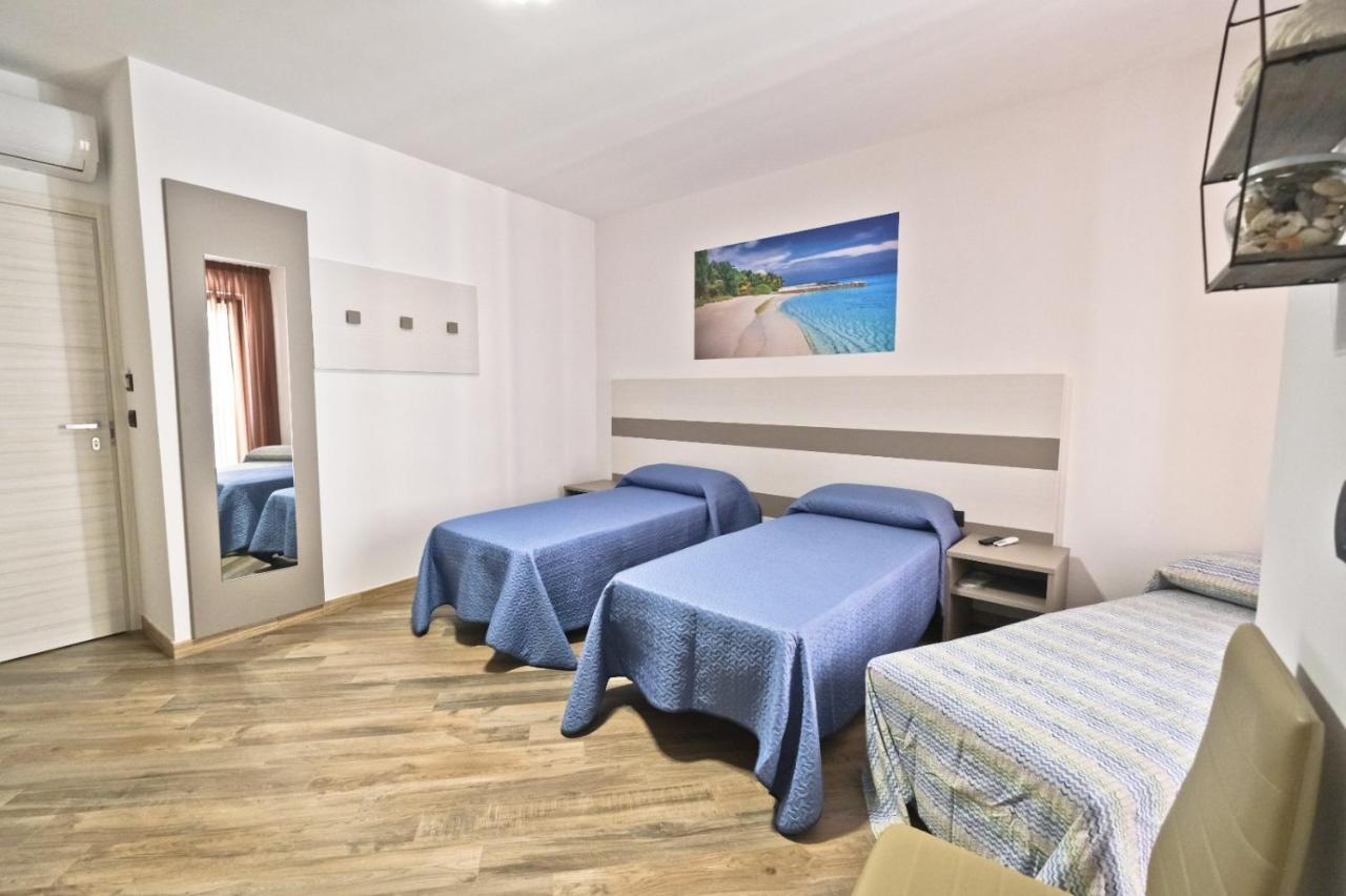 Il Porto Affittacamere B&B Brindisi Exterior foto